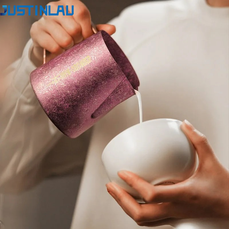 Barista Milk Jug - Jarra de Leche de Titanio Puro